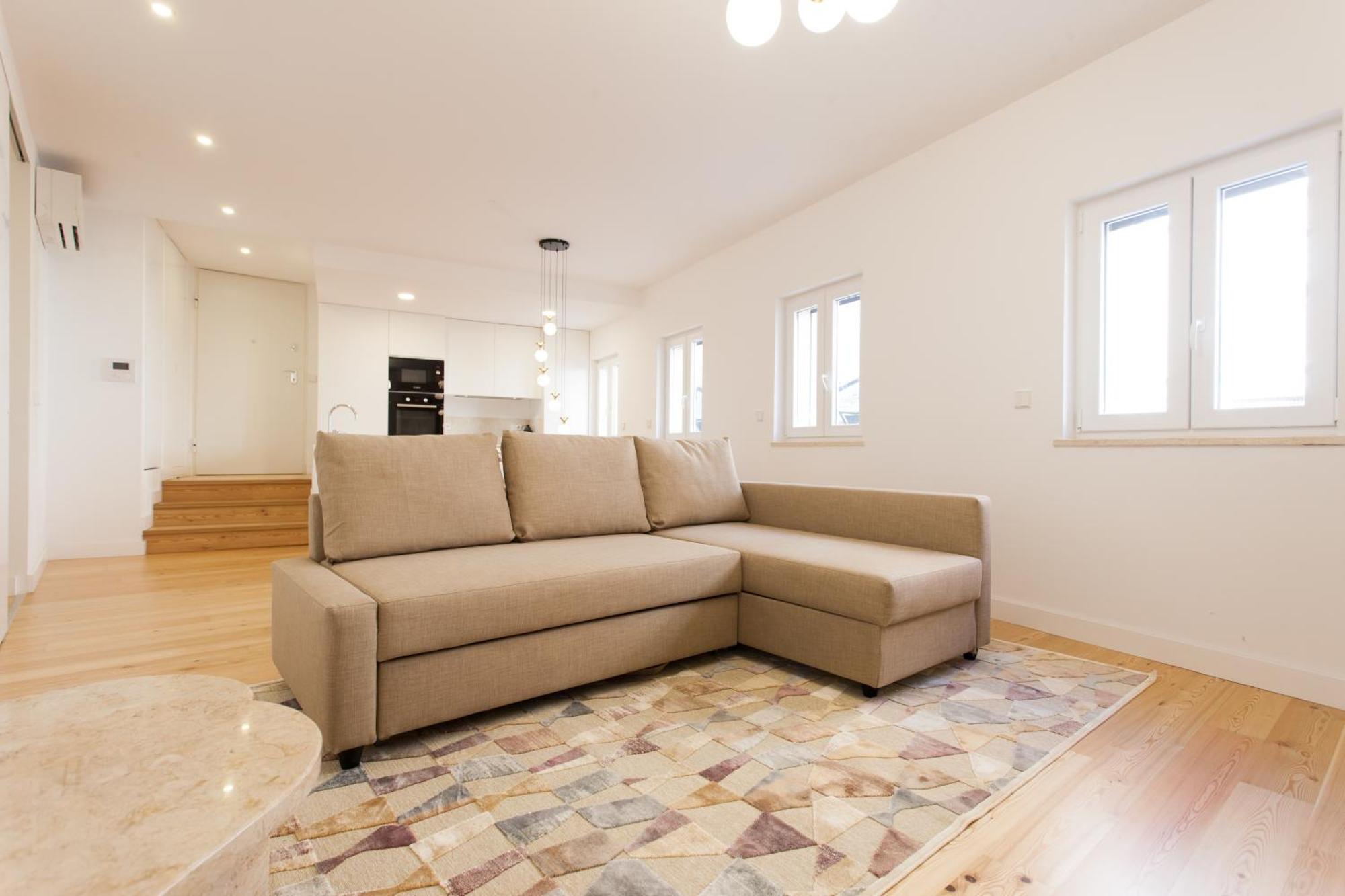 Mouraria Blue Three-Bedroom Apartment W/ Parking - By Lu Holidays Lisbona Esterno foto